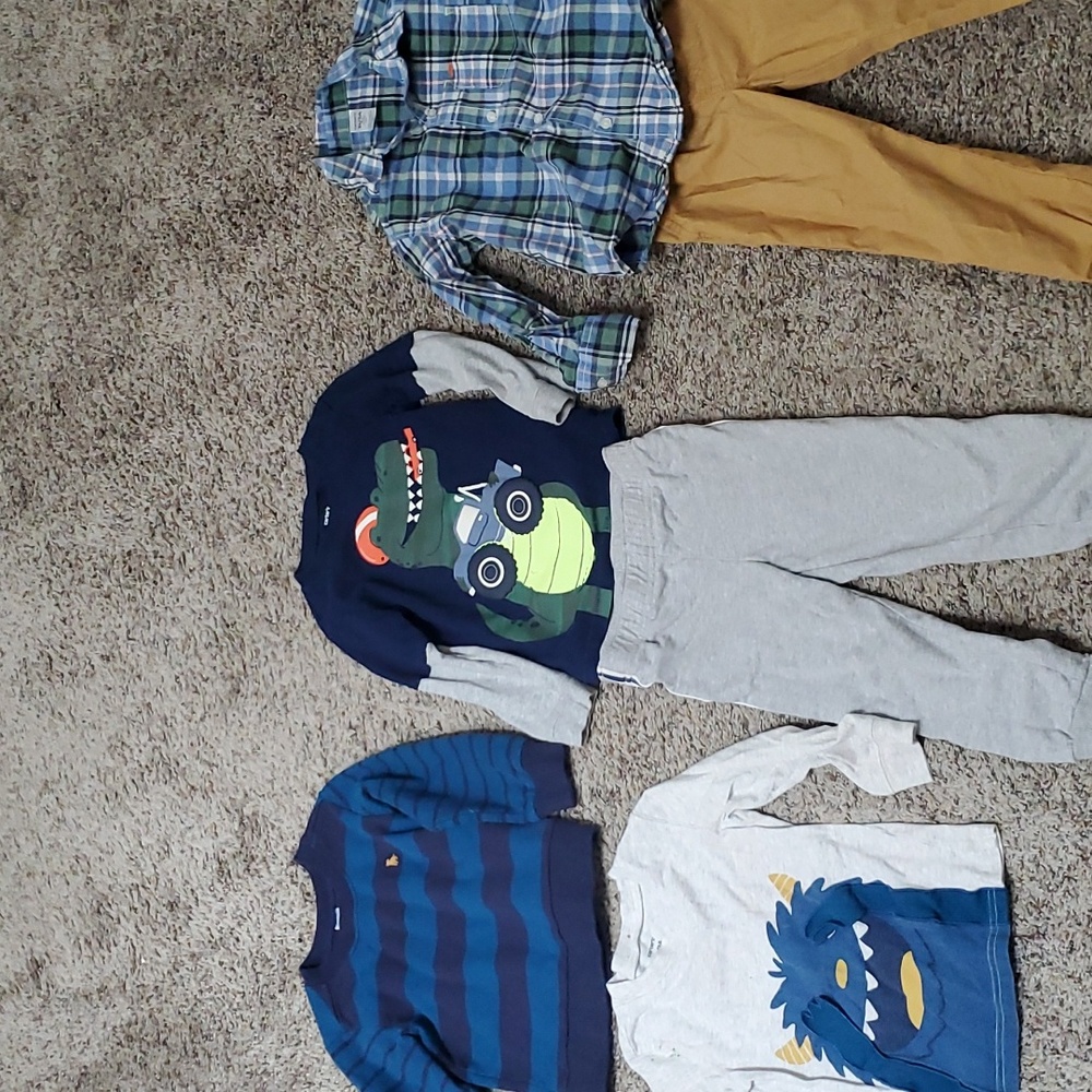 Carter's 3T set of 3